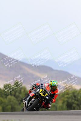 media/Apr-05-2024-Apex Assassins-CVMA Friday Practice (Fri) [[ee2ef04f2b]]/3-Racer 2/Session 4 (Turn 9 Entry)/